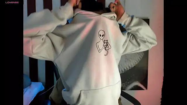 Lilithsabeth online show from 10/01/25, 10:38