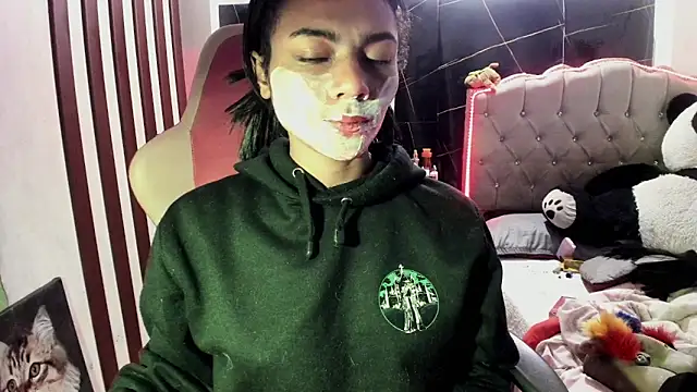 Lilithsabeth online show from 05/27/26, 01:13