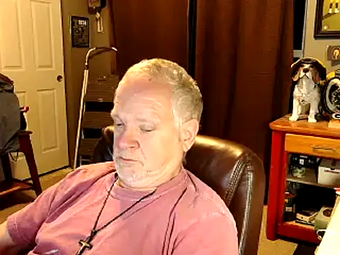 Snapshot of nobledad chatting on 10/05/25, 12:31 nobledad online show from 10/05/25, 12:31