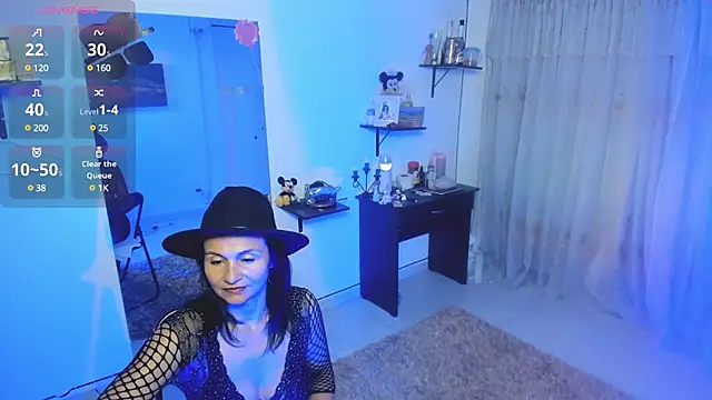 Snapshot of lollita_23_ chatting on 02/18/25, 02:06 lollita 23 online show from 02/18/25, 02:06