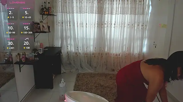 Snapshot of lollita_23_ chatting on 03/14/25, 05:35 lollita 23 online show from 03/14/25, 05:35