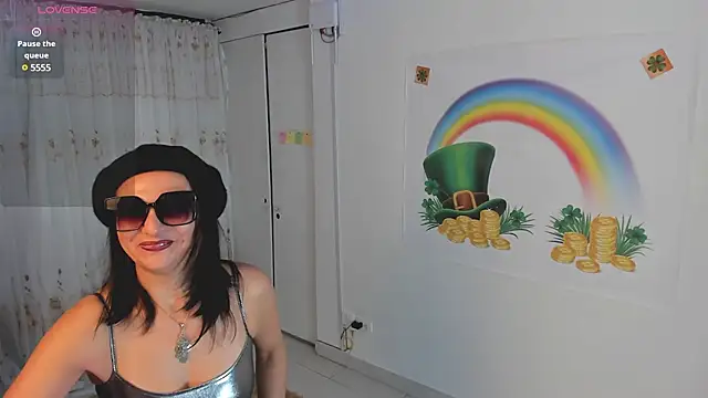 Snapshot of lollita_23_ chatting on 03/19/25, 08:11 lollita 23 online show from 03/19/25, 08:11