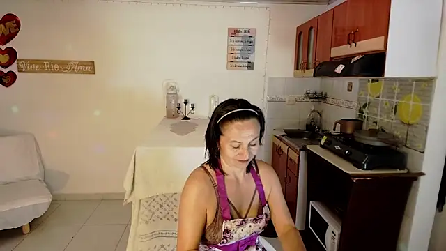 lollita 23  online show from 03/31/26, 07:58