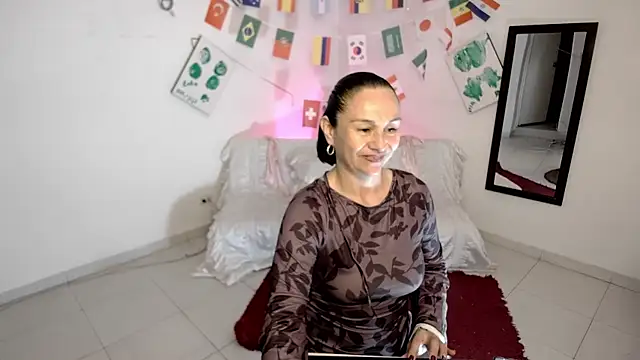 Snapshot of lollita_23_ chatting on 07/18/26, 08:01 lollita 23 online show from 07/18/26, 08:01