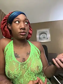 Snapshot of ree_ree03 chatting on 09/20/25, 02:34 ree ree03 online show from 09/20/25, 02:34