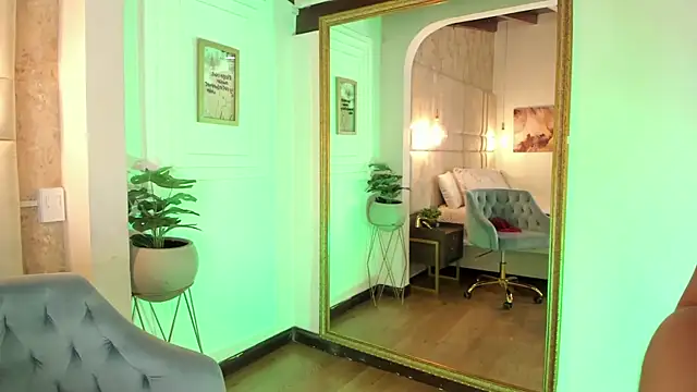 Victoria-Harper online show from 02/28/25, 11:58