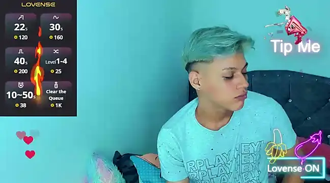 Liamscott  online show from 02/03/25, 08:13