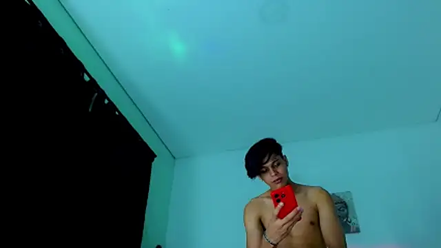 Liamscott  online show from 02/12/26, 03:23