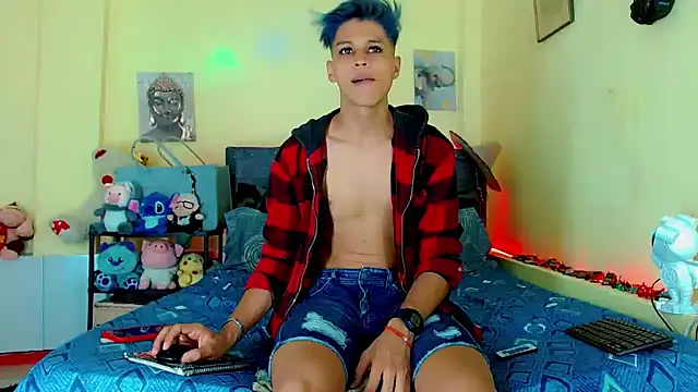 Liamscott  online show from 03/20/26, 06:02