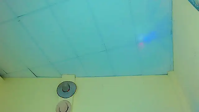 Liamscott  online show from 04/21/26, 02:51