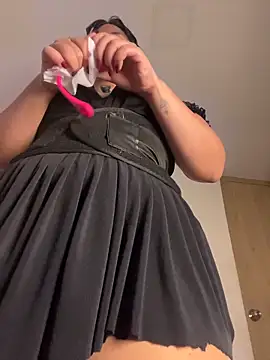 JulianaCastillo online show from 02/18/26, 10:00