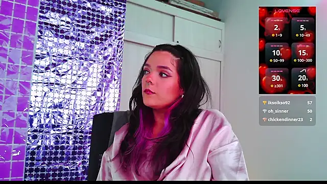 purple em69 online show from 03/04/25, 01:59