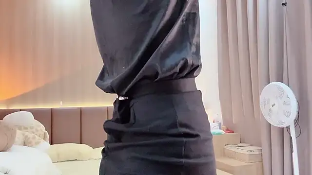 Jennie Spa online show from 02/08/26, 03:15