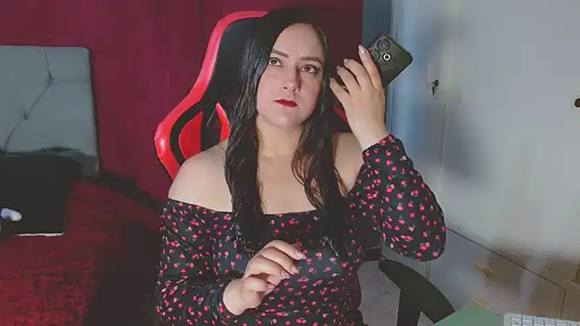 Snapshot of Noamartin_ chatting on 12/01/25, 10:37 Noamartin online show from 12/01/25, 10:37