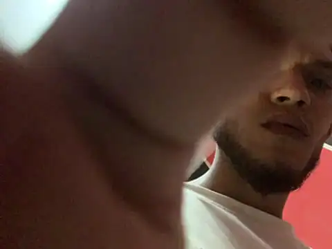 tanned boy online show from 04/02/26, 09:40