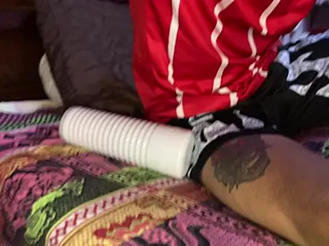 tanned boy online show from 04/03/26, 03:32