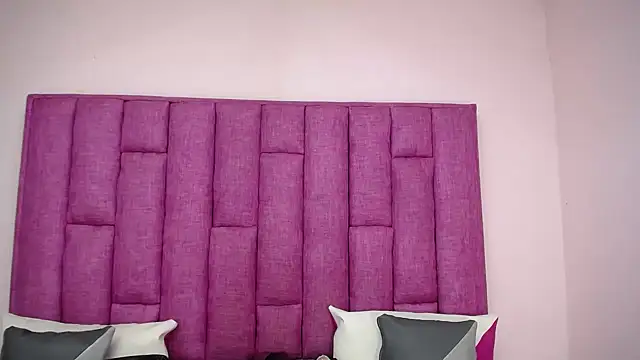 CrushOnMe  online show from 10/19/25, 01:34