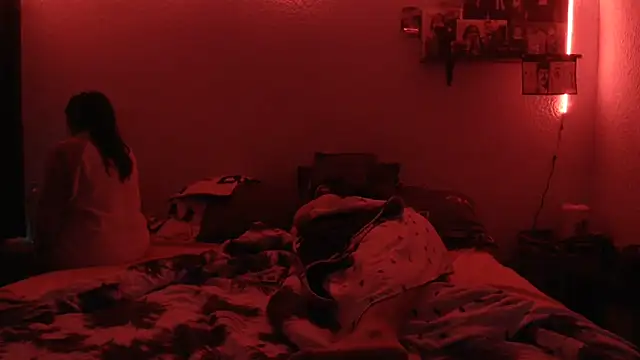 Snapshot of LucifernandaSw chatting on 03/09/25, 06:50 LucifernandaSw online show from 03/09/25, 06:50