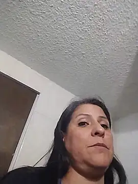 LucifernandaSw online show from 04/11/26, 02:49