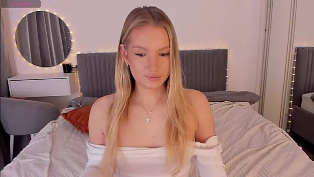 Snapshot of CassieRayss chatting on 01/12/26, 06:40 CassieRayss online show from 01/12/26, 06:40