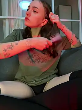 hotAssHell  online show from 02/08/25, 09:57