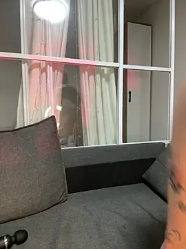 hotAssHell  online show from 02/16/25, 03:38