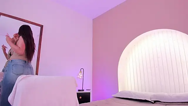 martina duque  online show from 03/13/26, 07:09