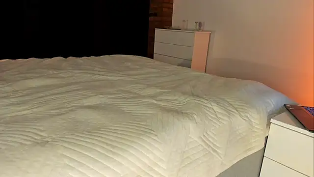 Rachel Rey online show from 04/17/26, 06:33