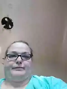 SexyWhiteChocolate online show from 01/02/25, 04:24