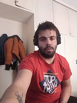 Snapshot of zzzz78925 chatting on 11/03/25, 02:40 zzzz78925 online show from 11/03/25, 02:40