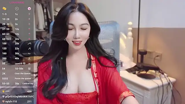 vyizh- online show from 12/10/24, 04:17