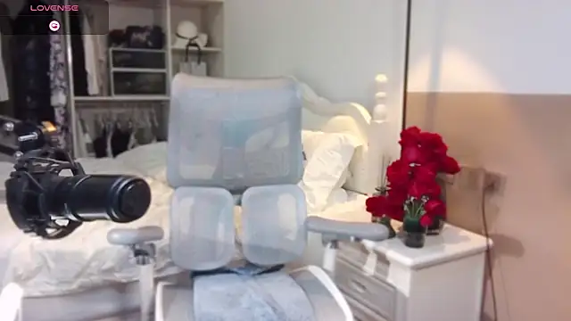 vyizh- online show from 02/27/25, 08:17