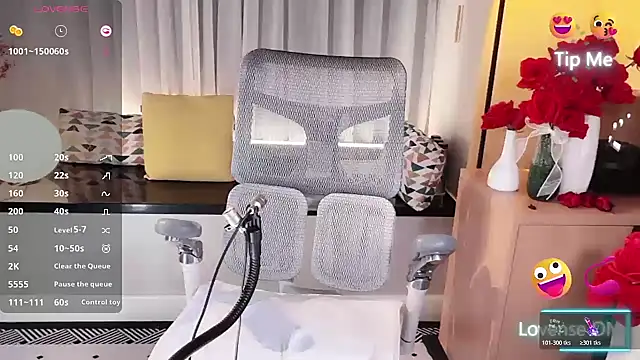 vyizh- online show from 12/14/25, 02:11