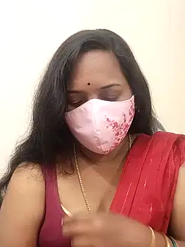 Snapshot of Susma-Telugu chatting on 12/13/24, 10:30 Susma-Telugu online show from 12/13/24, 10:30