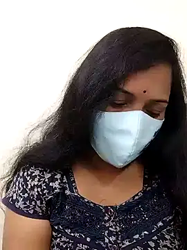 Snapshot of Susma-Telugu chatting on 12/16/24, 11:22 Susma-Telugu online show from 12/16/24, 11:22