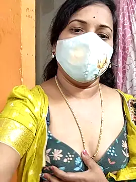 Snapshot of Susma-Telugu chatting on 02/18/25, 04:59 Susma-Telugu online show from 02/18/25, 04:59