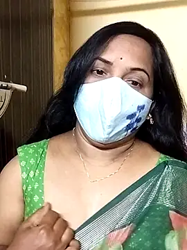 Snapshot of Susma-Telugu chatting on 09/09/25, 06:29 Susma-Telugu online show from 09/09/25, 06:29