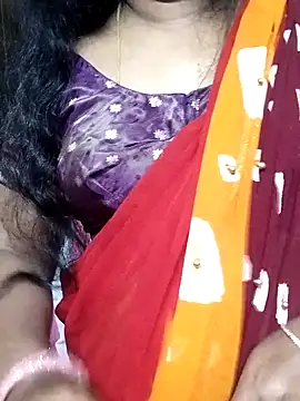 Snapshot of Susma-Telugu chatting on 09/18/25, 12:34 Susma-Telugu online show from 09/18/25, 12:34