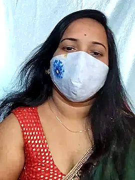 Snapshot of Susma-Telugu chatting on 10/11/25, 04:22 Susma-Telugu online show from 10/11/25, 04:22