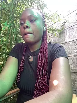 Dellah26 online show from 04/10/26, 07:13