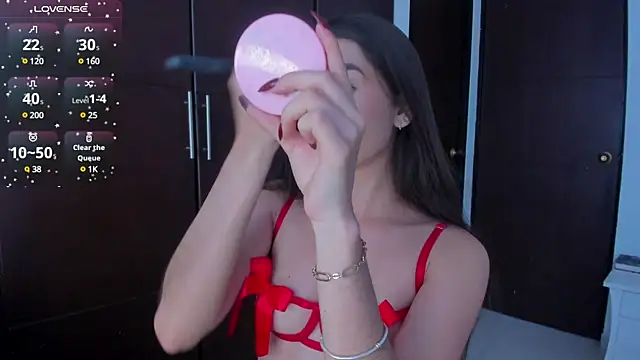 Snapshot of Coralinee_01 chatting on 02/08/25, 08:53 Coralinee 01 online show from 02/08/25, 08:53