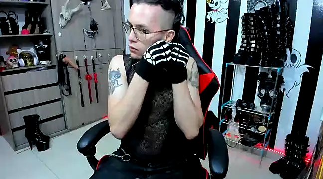 daven56 online show from 01/14/25, 01:17