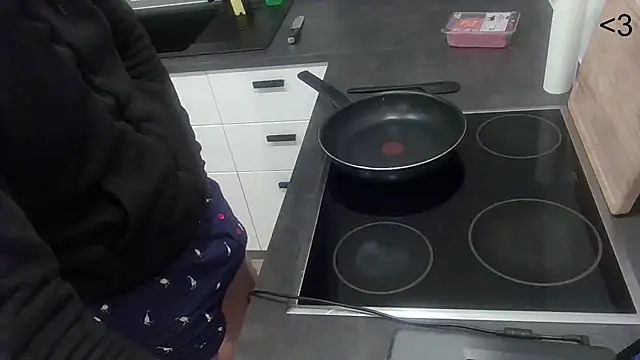 Bonkoleus online show from 12/01/25, 07:52