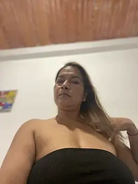 Snapshot of Jlo_69 chatting on 08/01/26, 02:00 Jlo 69 online show from 08/01/26, 02:00