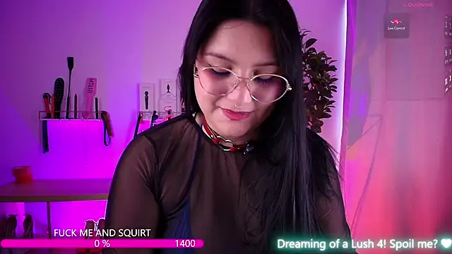 Snapshot of catha_cat chatting on 05/06/26, 05:18 catha cat online show from 05/06/26, 05:18