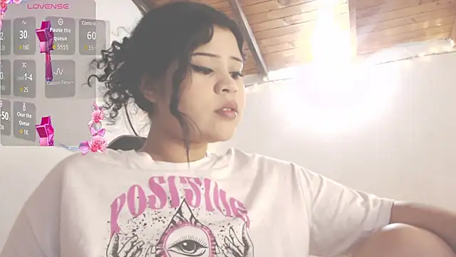 Snapshot of Amara18_ chatting on 02/07/26, 11:41 Amara18 online show from 02/07/26, 11:41