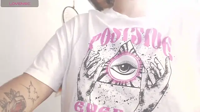 Amara18  online show from 04/12/26, 06:13