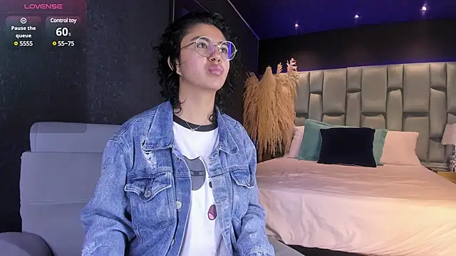 Amareto  online show from 03/09/25, 11:36