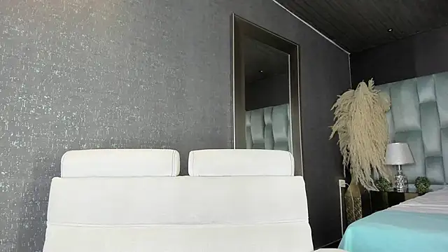 Amareto  online show from 09/12/25, 11:54