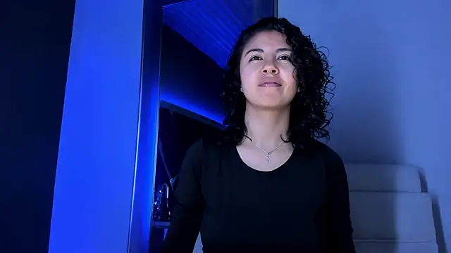 Amareto  online show from 10/19/25, 02:07